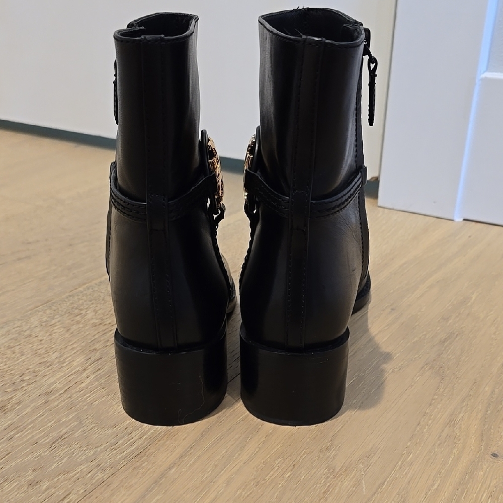 Tory Burch Black Leather Ankle Boots - Picture 3 of 4
